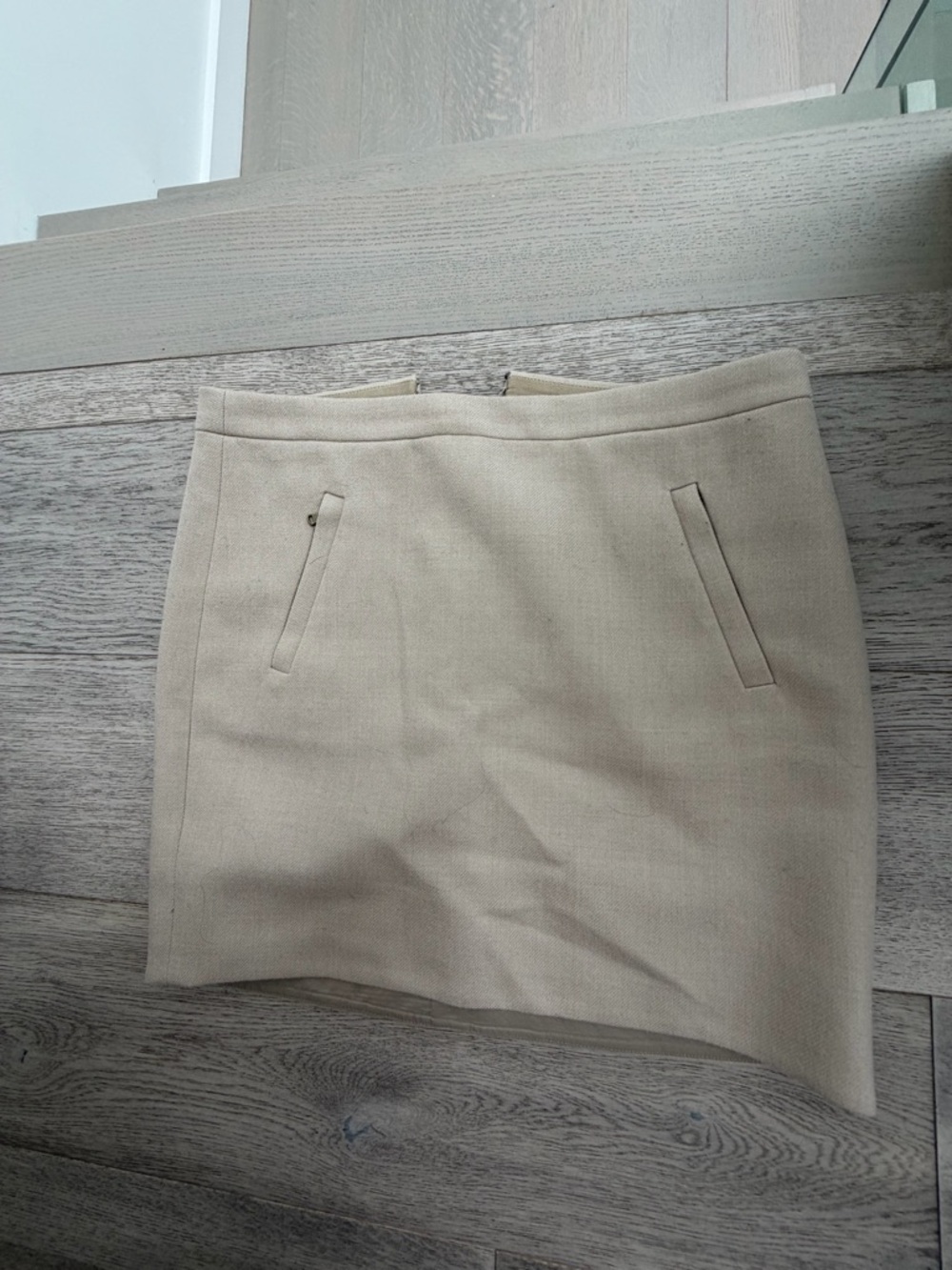 J crew Classic Cream Mini Skirt - Timeless Women's Style